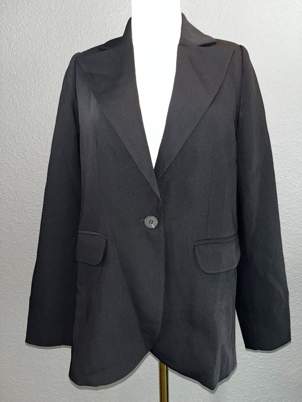 RUTI New with Tags THE CLASSIC BLAZER THAT UPGRADES YOU JACKET - BLACK - SIZE 4